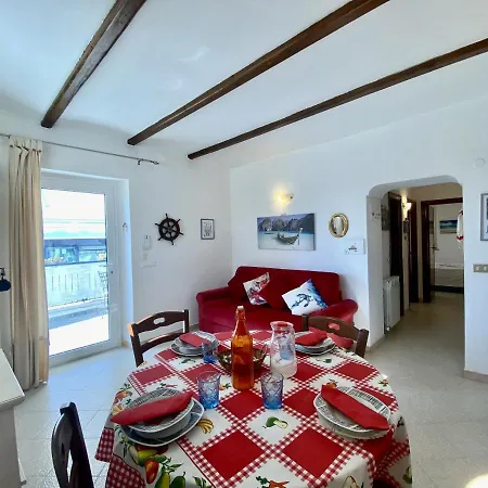 Holidaycasa Mike - Con Terrazzo Vista Mare Sperlonga
