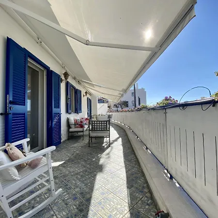 Holidaycasa Mike - Con Terrazzo Vista Mare Apartment