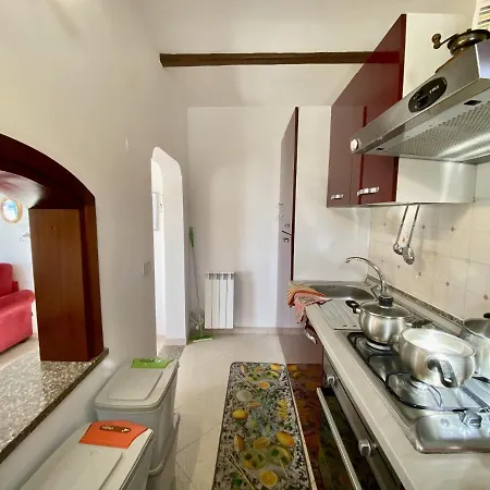 Holidaycasa Mike - Con Terrazzo Vista Mare Apartment Sperlonga