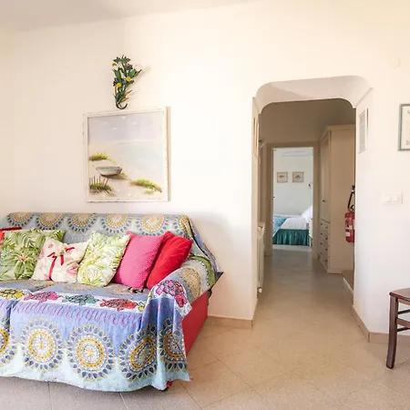 Holidaycasa Mike - Con Terrazzo Vista Mare Appartement